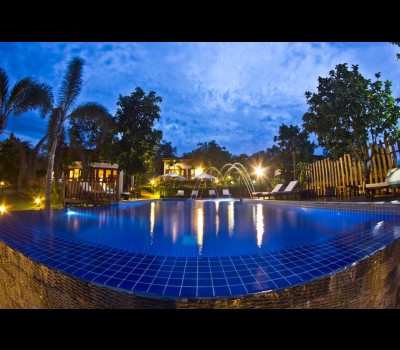 MAYURA Hill Hotel & Resort