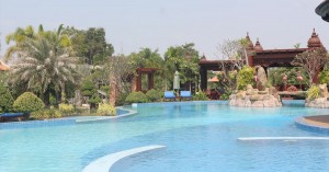 Try Palace Resort & Spa